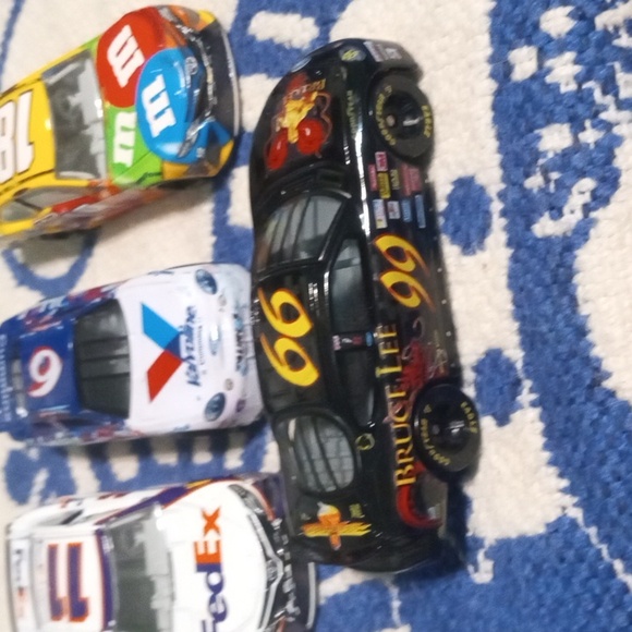 NASCAR Diecast Mixed Cars - Picture 2 of 6